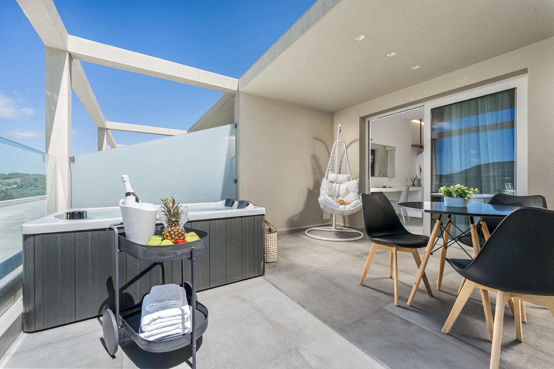 Myzith Luxury Suites Keri 外观 照片