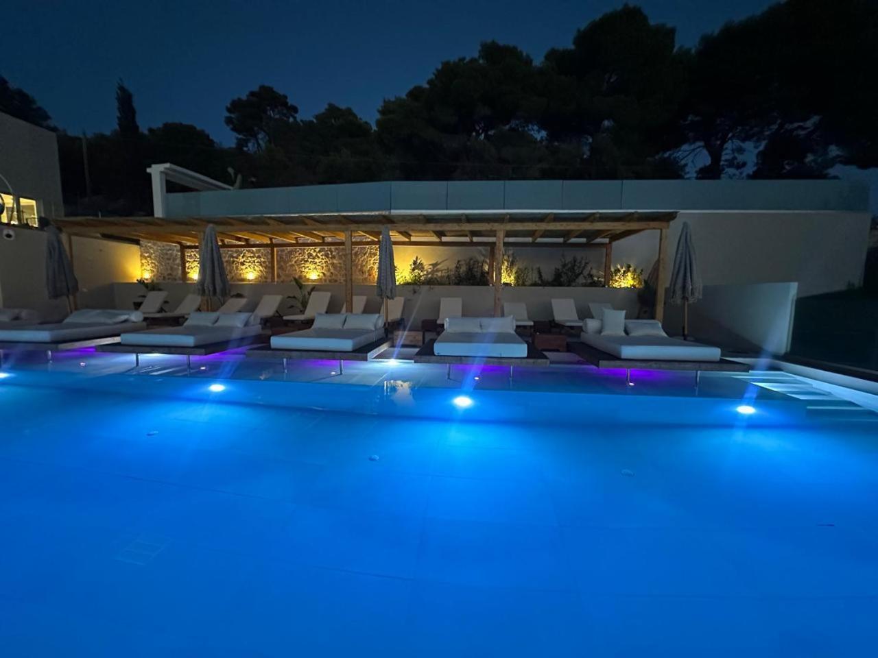 Myzith Luxury Suites Keri 外观 照片
