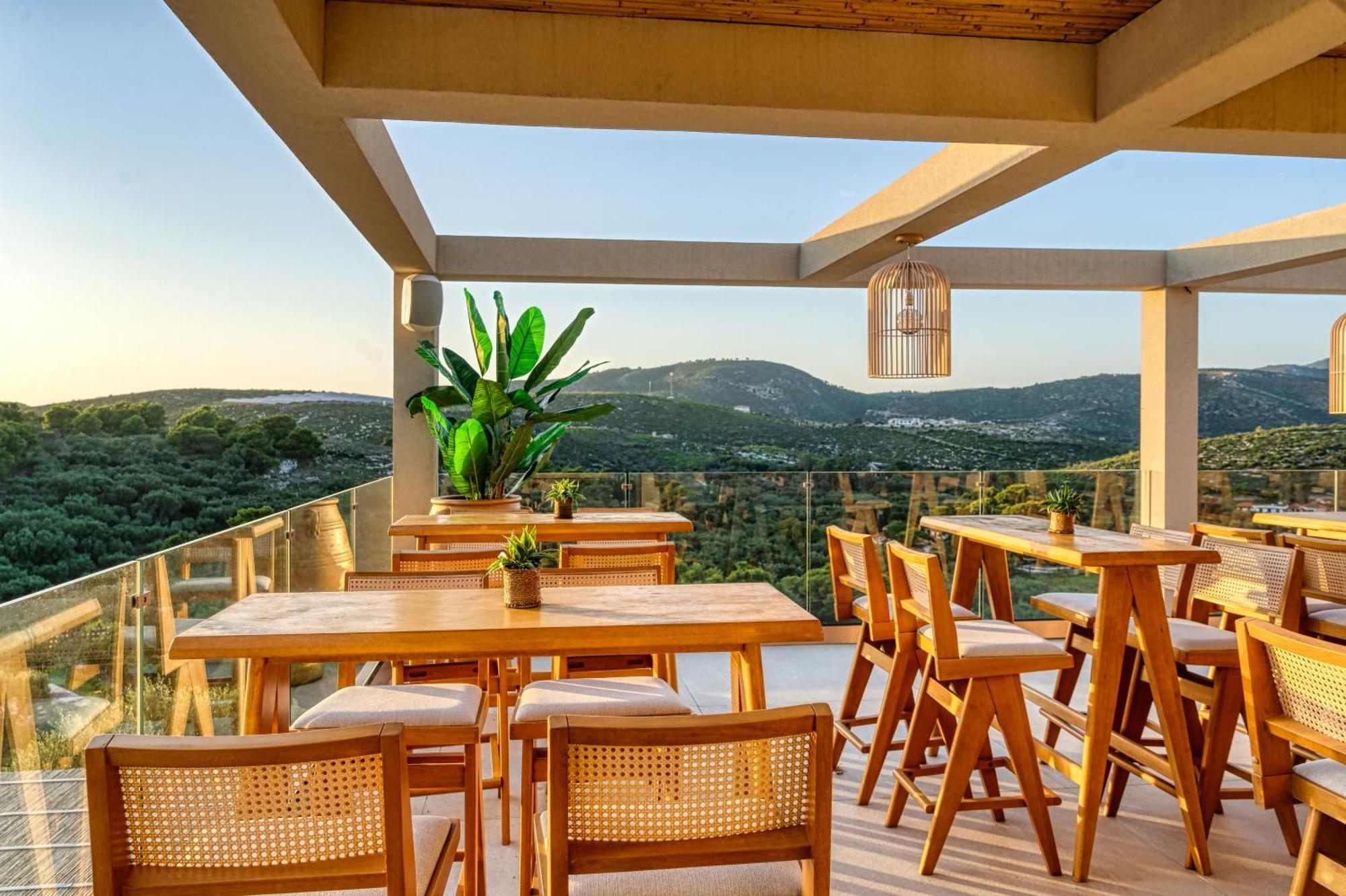 Myzith Luxury Suites Keri 外观 照片