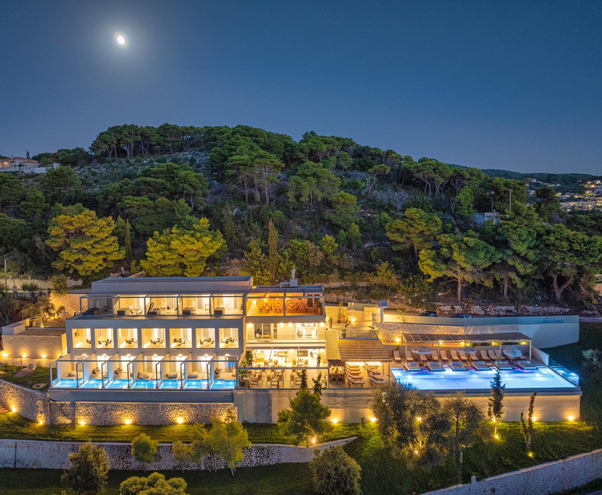 Myzith Luxury Suites Keri 外观 照片