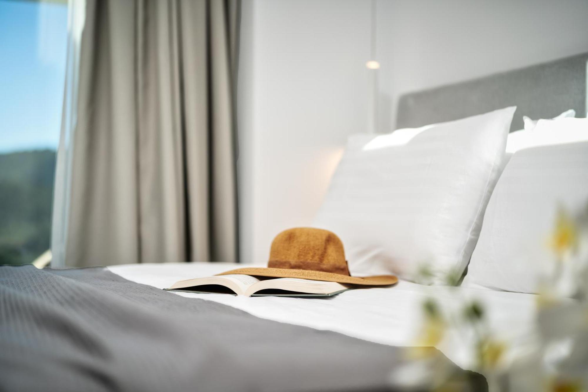 Myzith Luxury Suites Keri 客房 照片